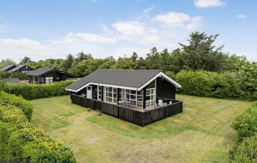 Skaven Strand House | Amazing Home In Tarm With Wifi
