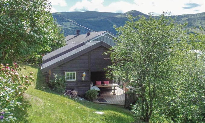 Vagamo House | Amazing Home In Vågå With Kitchen