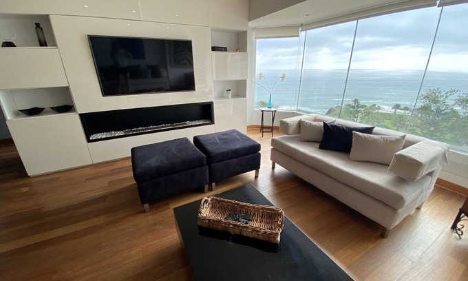 Santa Cruz Apartment | Amazing Ocean View Apartment w/Pool