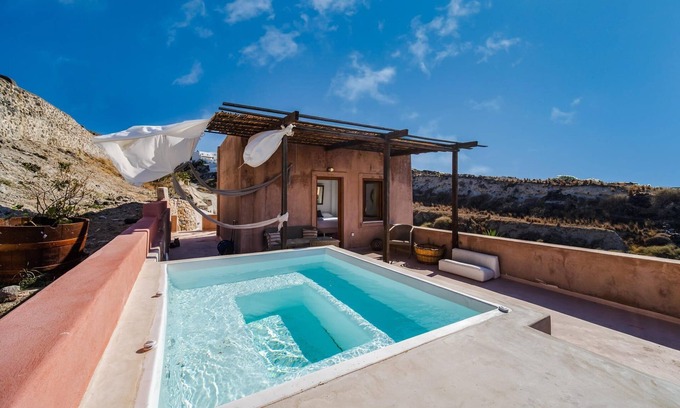Oia Villa | Amazing Santorini Villa | Aurora Suite | 1 Bedroom | Wonderful Sea &.