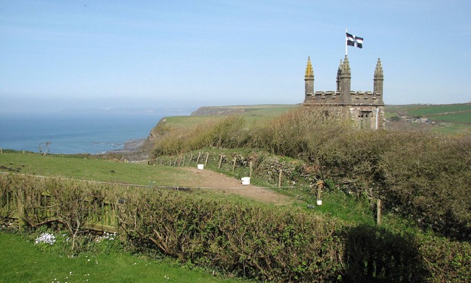 Saint Gennys House | Amazing Sea Views; remarkable setting in spectacular coastal location. 2 Bedroom
