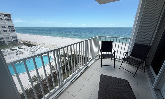 Moorings Condo | Amazing sunsets right on the beach!