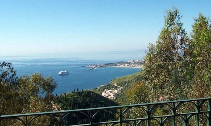 Taormina Apartment | Amazing view: mt300 Taormina center - Chiusalu