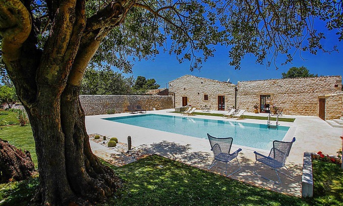 Scicli Villa | Amazing villa w/private pool, 4 bedrooms w/ensuite, max relax