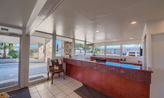 Uvalde Hotel | Americas Best Value Inn Uvalde