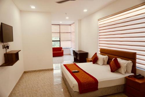 South West Hotel | Amora Rooms Dwarka