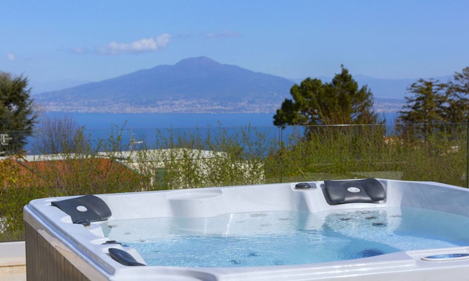 Sant'Agata sui Due Golfi Villa | AMORE RENTALS - Resort Ravenna with Swimming Pool, Hot Tubs, Terraces, Ideal for Events