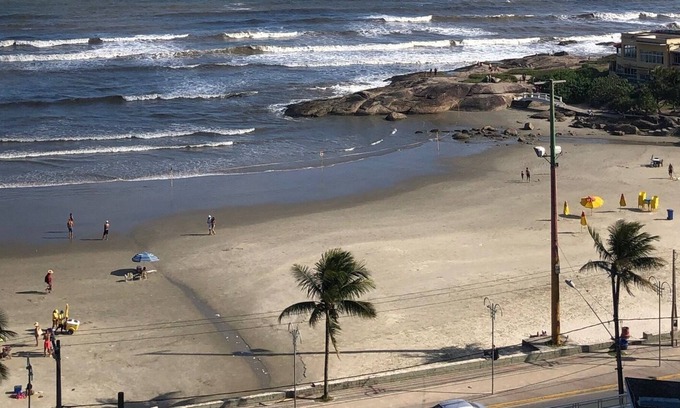 Praia dos Sonhos Apartment | Amplo apto, frente para o mar com 2 garagens - Praia do Sonho