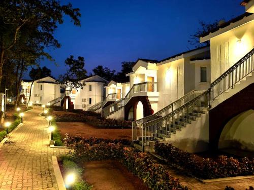 Shelpem Resort | Amritara Serenity,100 mts from Salaulim Dam