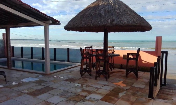 Piacabucu Bed & Breakfast | An unforgettable experience at a beach Inn on the waternSea and garden view room