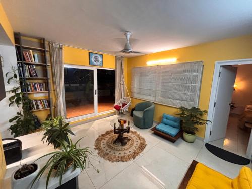 Agara House | Anahat The Heart Center