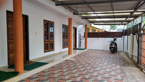 Munroe Island Hotel | Anand Munroe Holidays