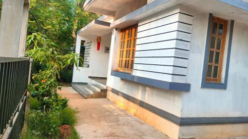 Gogol Housing Board House | Anay's Homely Hideout