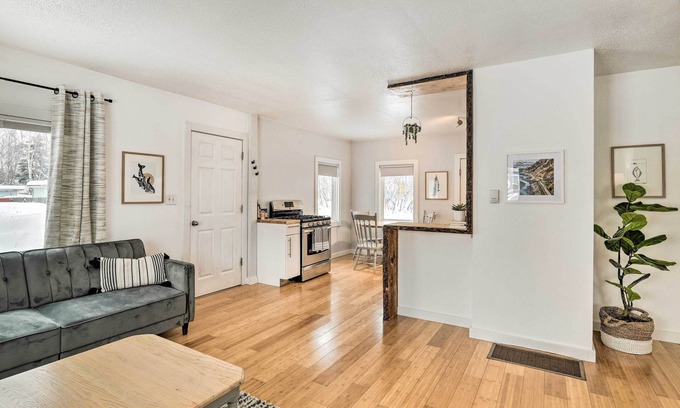 Spenard Cottage | Anchorage Home, Minutes From Downtown!