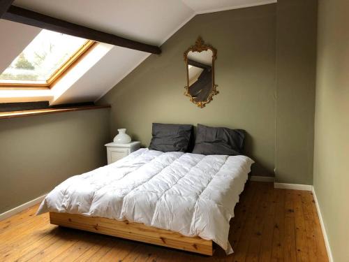 Perwez Apartment | Ancienne Gare de Train