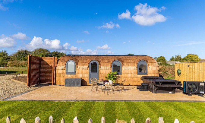 Arnold House | Andrus - Mayflower Meadow