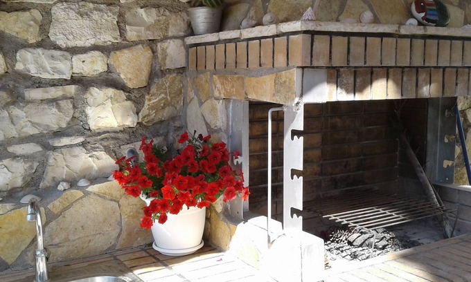 Vlachopoulatika House | Anemos studio/entire guest house