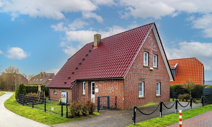 Greetsiel House | Ankerkralle: Traumhaftes Ferienhaus mit Hund und Garten in Zentraler Lage