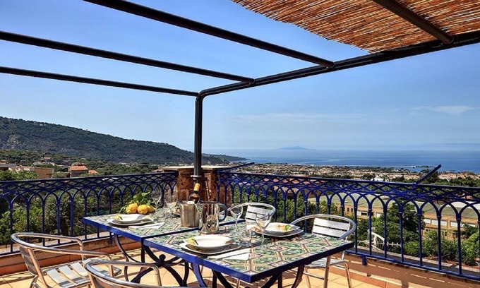 Piano di Sorrento Apartment | "Annamaria" Beautiful loft with panoramic view with free Wifi & A/C