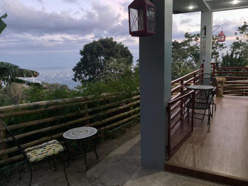 Cebu House | Anza Cabin at Threesome Cafe