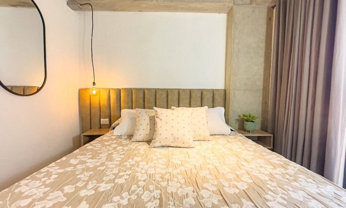 Laureles - Estadio Hotel | AP Rest and Work 703