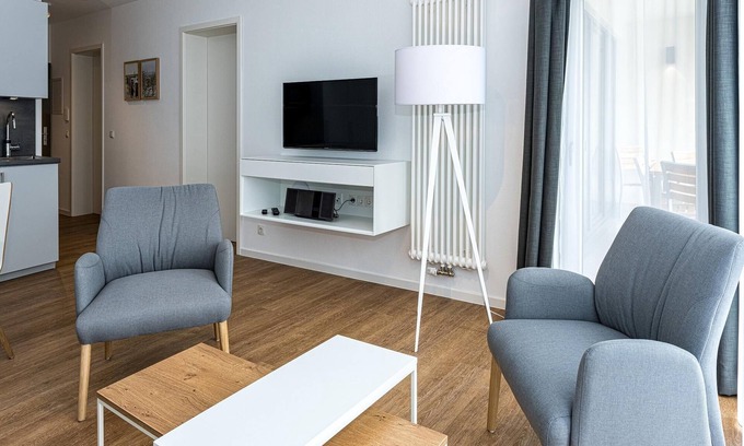 Bensersiel Apartment | Apartment Nahe der Nordsee mit Terrasse, Parkplatz, Schwimmbad- & Saunanutzung