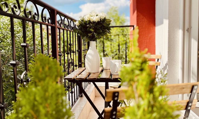 Sofia Apartment | Apart-Hotels-Sofia I New Business Apartment in the City-Center of Sofia