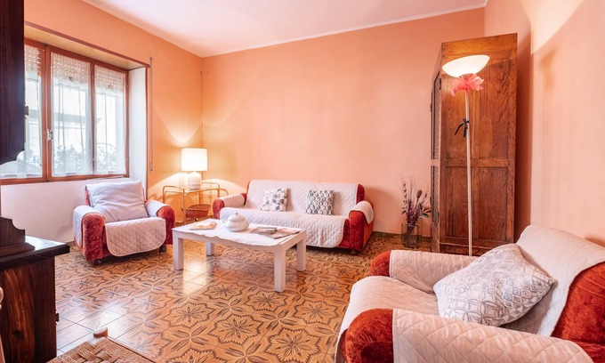 San Giovanni delle Contee Apartment | Apartment 'Appartamento Casa Rita' with Balcony and Wi-Fi
