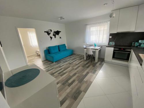 Nowe Miasto Apartment | Apartament BLUE