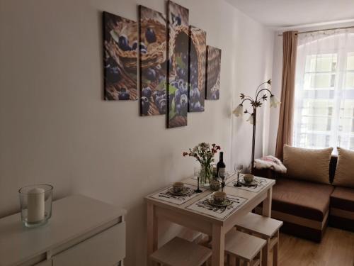 Jelenia Gora Apartment | Apartament De Luxe Emily