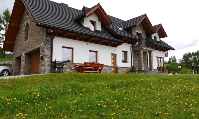Czorsztyn Apartment | Apartament Modrzewiowy Raj