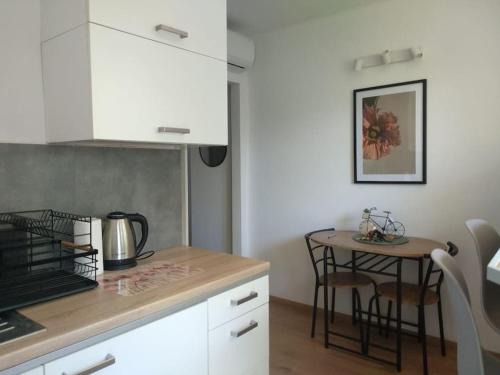 Przemysl Apartment | Apartament Wiosenny - 7 min od dworca