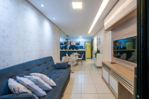 Caminho das Arvores Apartment | Apartamento ao lado do Shopping Salvador, piscina, academia, garagem