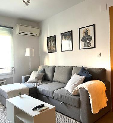 Central District Apartment | Apartamento Centro Granada-Ganivet