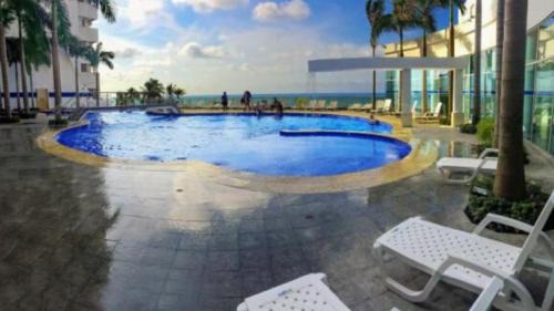 Cartagena District Apartment | Apartamento con Piscina para Vacacionar en Bocagrande Cartagena