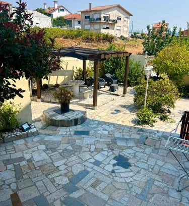 A Guarda Apartment | apartamento con jardín