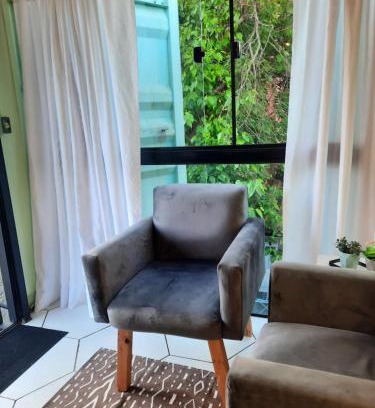 Canoas Apartment | Apartamento Container com Sacada, Split e Estacionamento