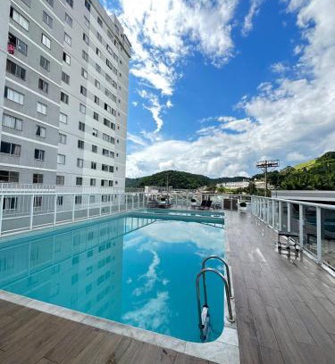 Santa Terezinha Apartment | Apartamento de 2 Quartos com Piscina e Academia e Garagem Brinquedoteca