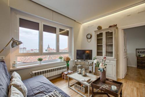 Palacio Apartment | Apartamento En El Centro Con Vistas Impresionantes
