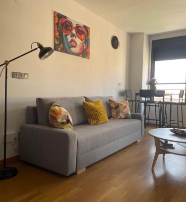 Castello de la Plana Apartment | Apartamento Parque Real