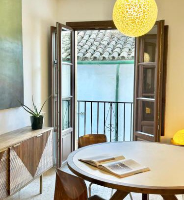 La Catedral Apartment | Apartamento junto a la mezquita y el Guadalquivir