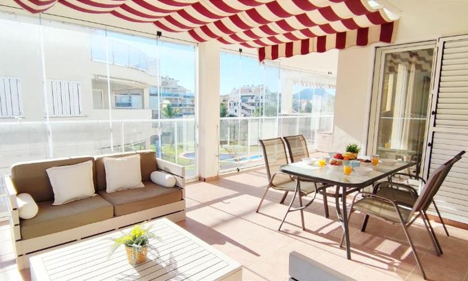 Denia Apartment | Apartamento Los Mares by DENIA COSTA