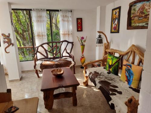Robledo Apartment | Apartamento Pintoresco Medellín