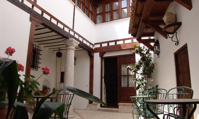 Chinchon Apartment | Apartamentos La Columna