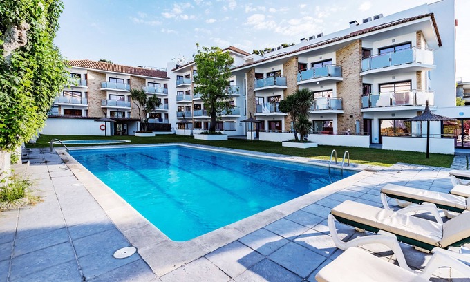 Passeig Maritim Apartment | Apartamentos Sunway Apollo