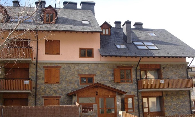 Esterri D'Aneu Apartment | Apartamentos wifi Baqueira & Aigüestortes con jardín privado