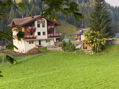 Selva di Val Gardena Apartment | Apartaments Galina