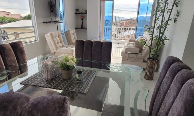 Cartago Apartment | Apartasuite Hermoso