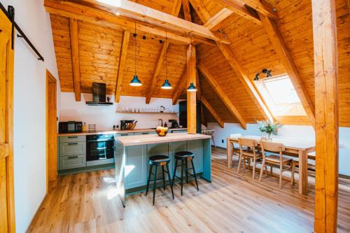 Jindrichuv Hradec Apartment | Apartmán Na Hradbách