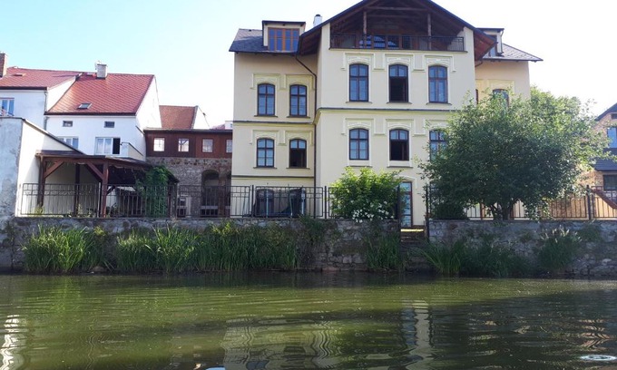 Jindrichuv Hradec Apartment | Apartmány Šetkova vila
